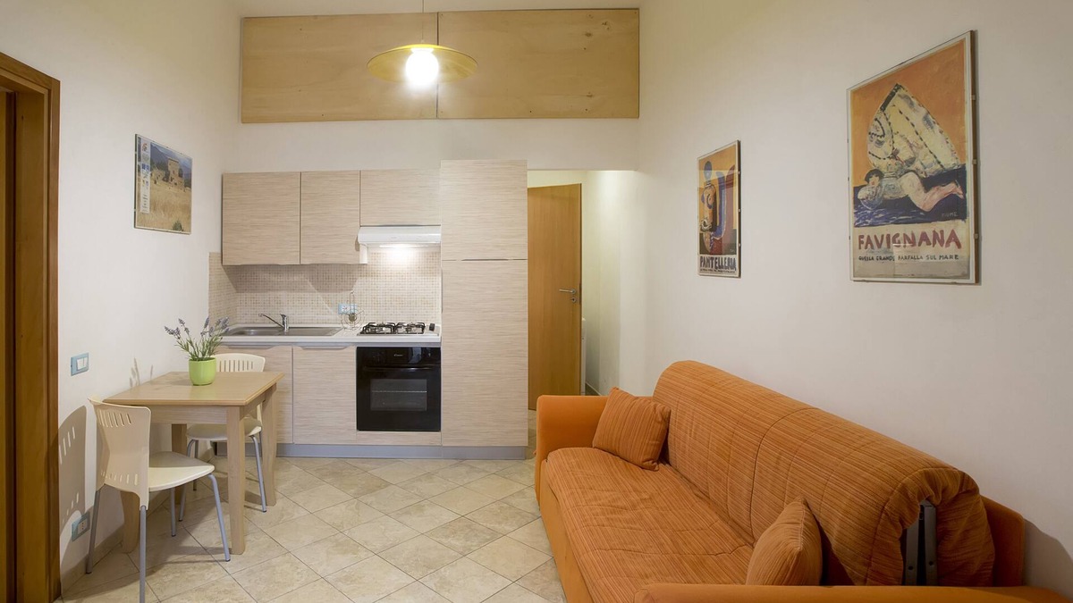 Trapani City Centre Apartment | the flowered courtyard srl