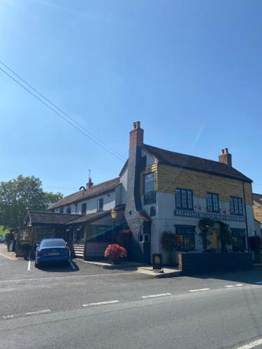 Flyford Flavell Hotel | The Flyford