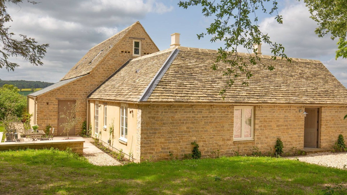 Spelsbury Cottage | The Fold - sleeps 4 guests in 2 bedrooms