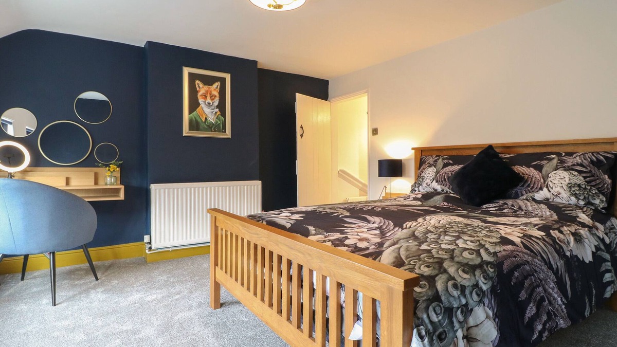 Tean Cottage | THE FOXES DEN, pet friendly, with a garden in Tean