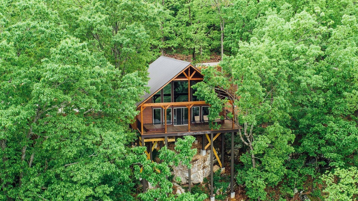 Ponca Condo | The Foxfire Cabin - Tree-top Getaway