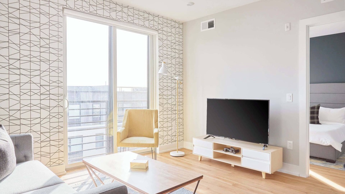 Olde Kensington Apartment | The Frankford: 2BR Philly Escape