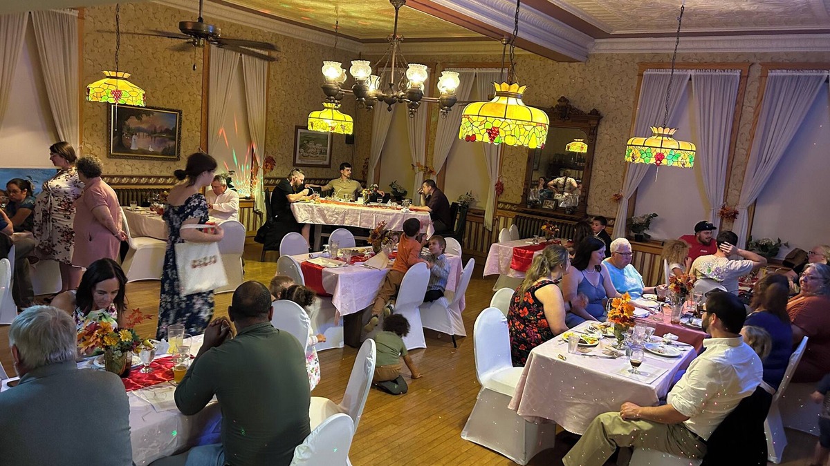 Strawberry Point Hotel | The Franklin hotel and restaurant