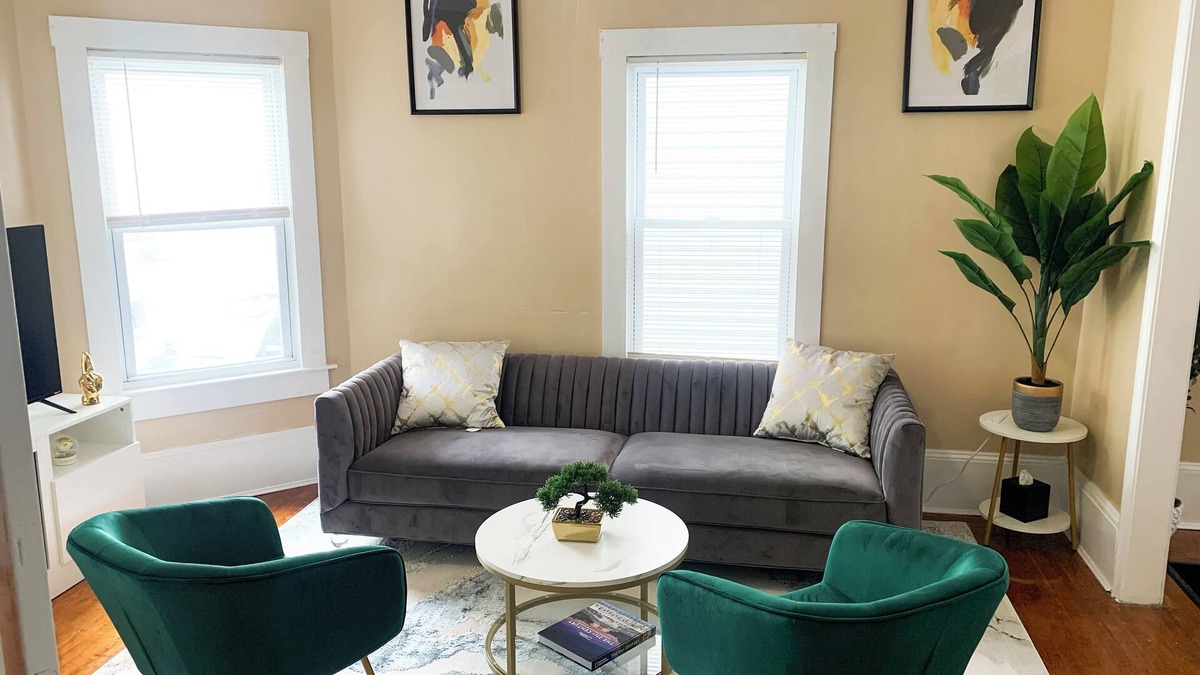 New Bedford House | The Freedom HOME from HOME
