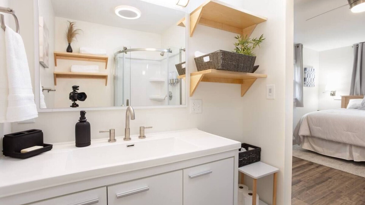Ontario House | The Fresh on 4th, a beautifully remodeled home in Ontario Ohio.