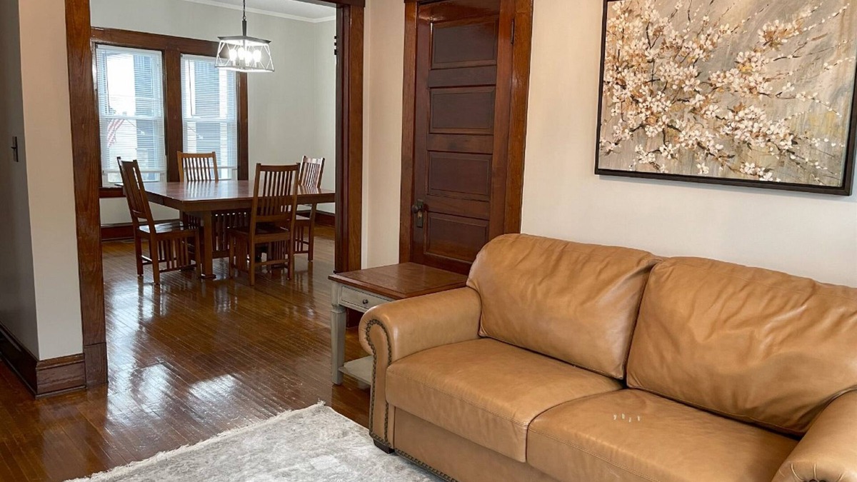 Bloomington Apartment | The Front One Spacious 1Bd Apt