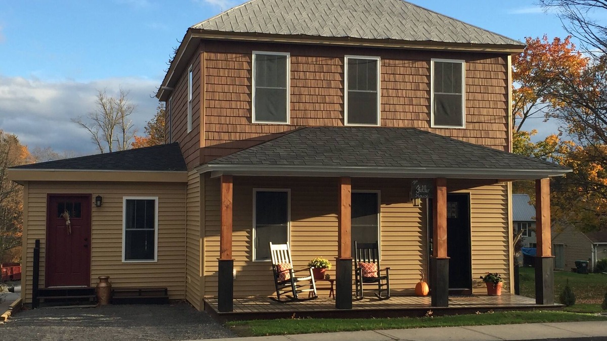 Smyrna House | The Fuller House - 15 Mins from Colgate