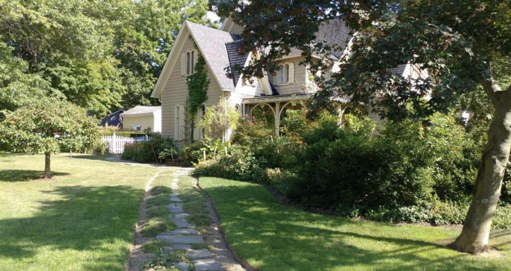 Rhinebeck Village Business District Hotel | The Gables of Rhinebeck