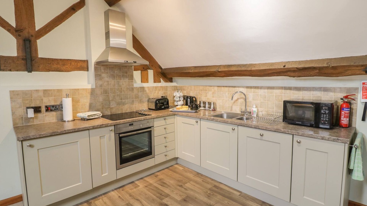 Strefford Cottage | The Gallery