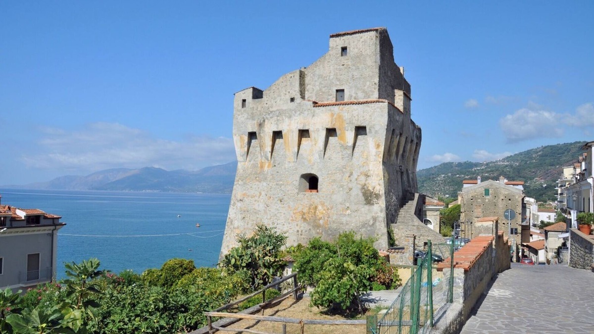 Villammare House | The Gangemi house, three minutes walk from the sea