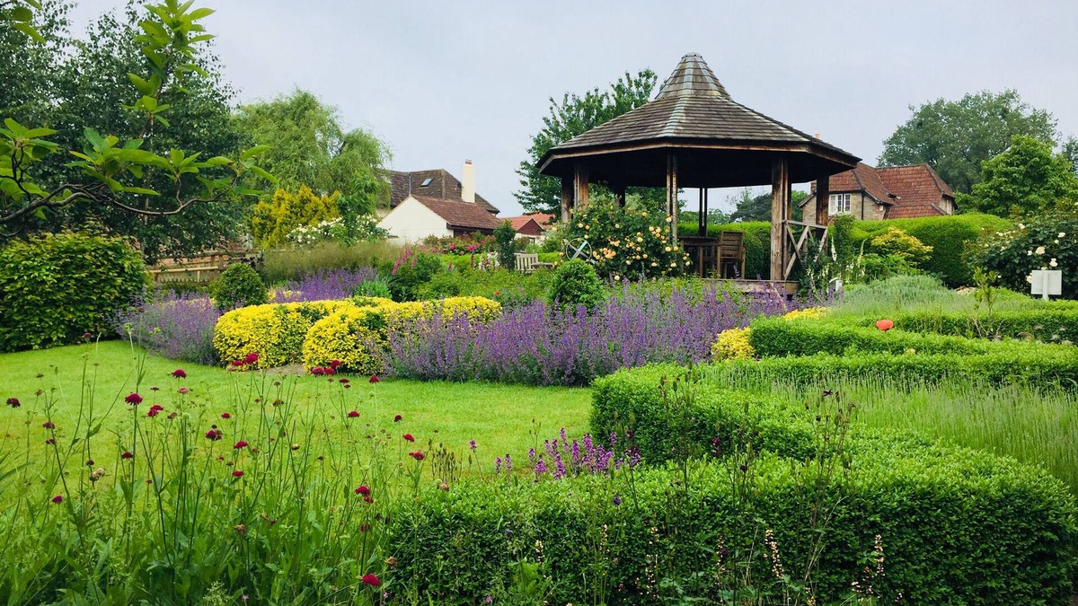 Wotton-under-Edge House | The Garden Annex- Perfect holiday home for family in Wotton-under-Edge