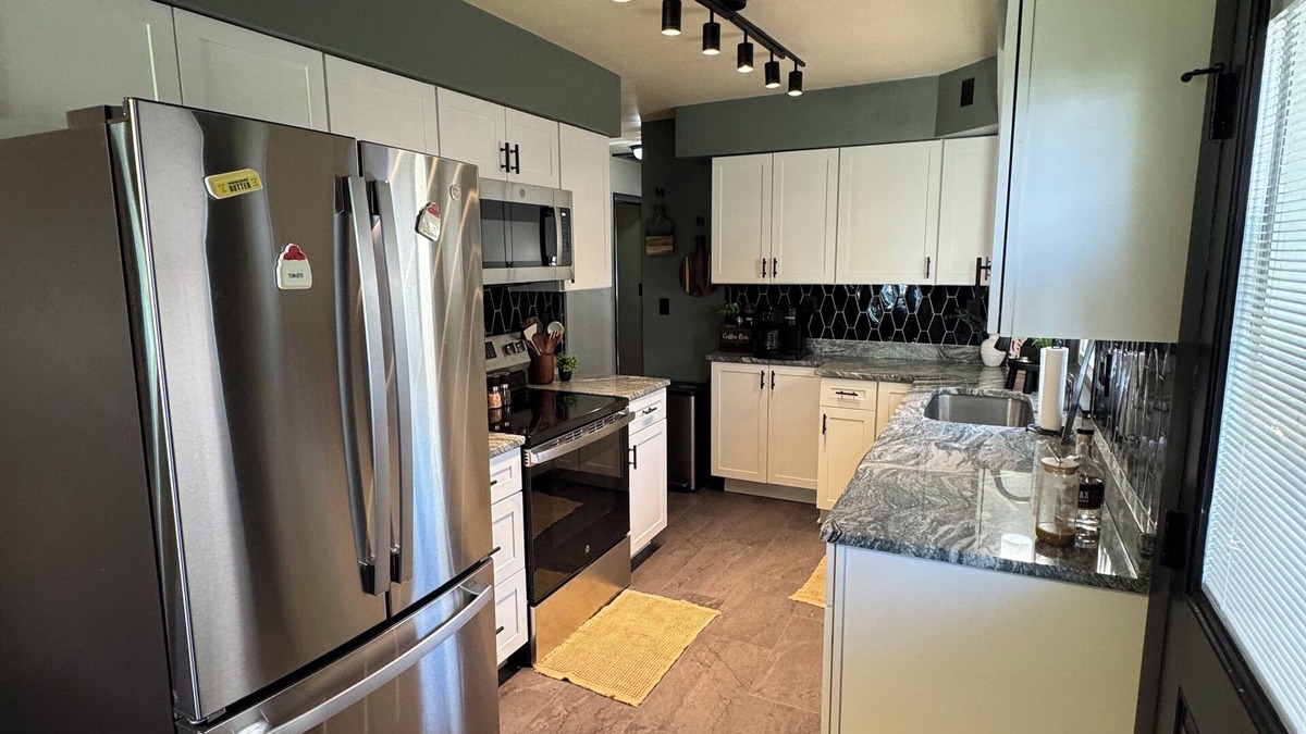 Williamsport House | The Garden House - Renovated 2BR - Walk to LLWS