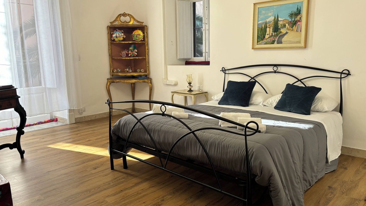 Borgo-Sanzio House | The Garden Holiday Home