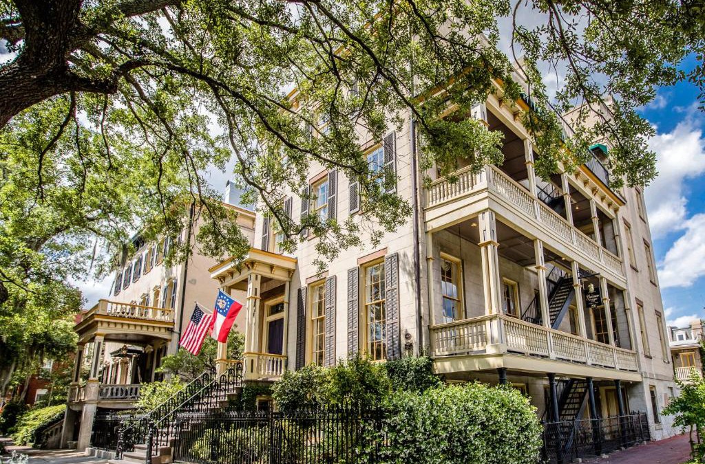 Historic Downtown Savannah Bed & Breakfast | The Gastonian, Historic Inns of Savannah Collection