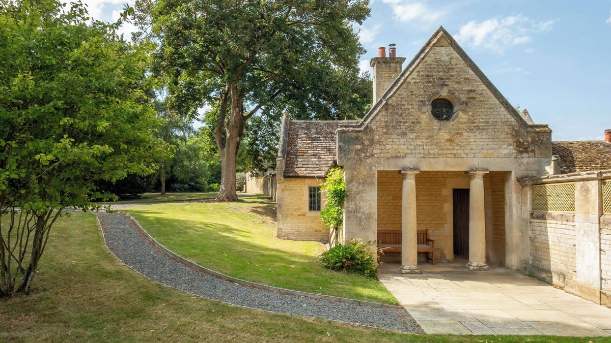 Apethorpe House | The Gate House