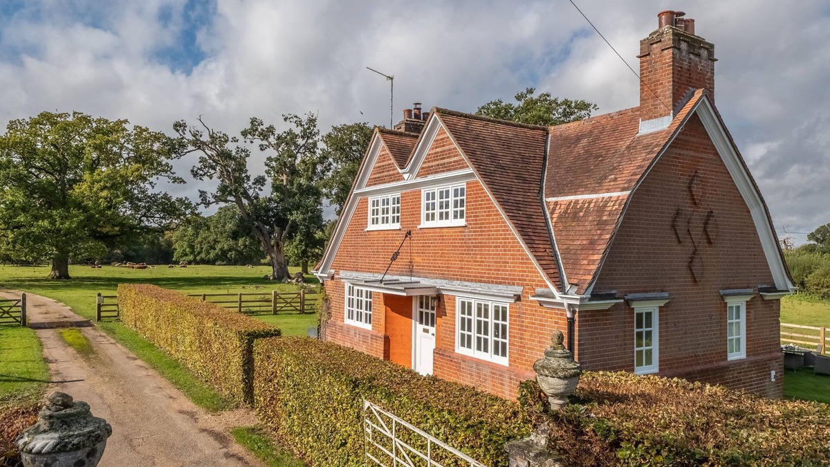 Ringstead Cottage | The Gatehouse, Little Massingham, Norfolk