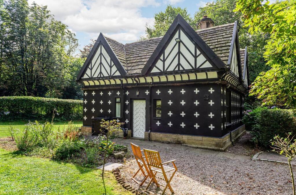 Higher Walton House | The Gatehouse at Samlesbury Hall