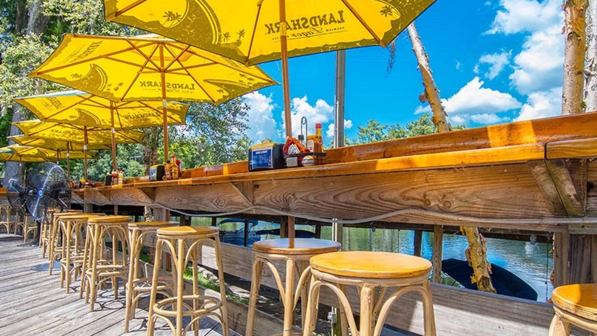 Dunnellon Hotel | The Gator Den Motel