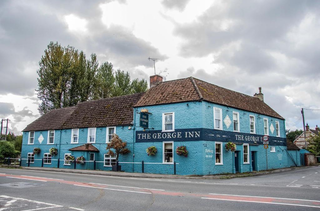 Warminster Hotel | The George Inn
