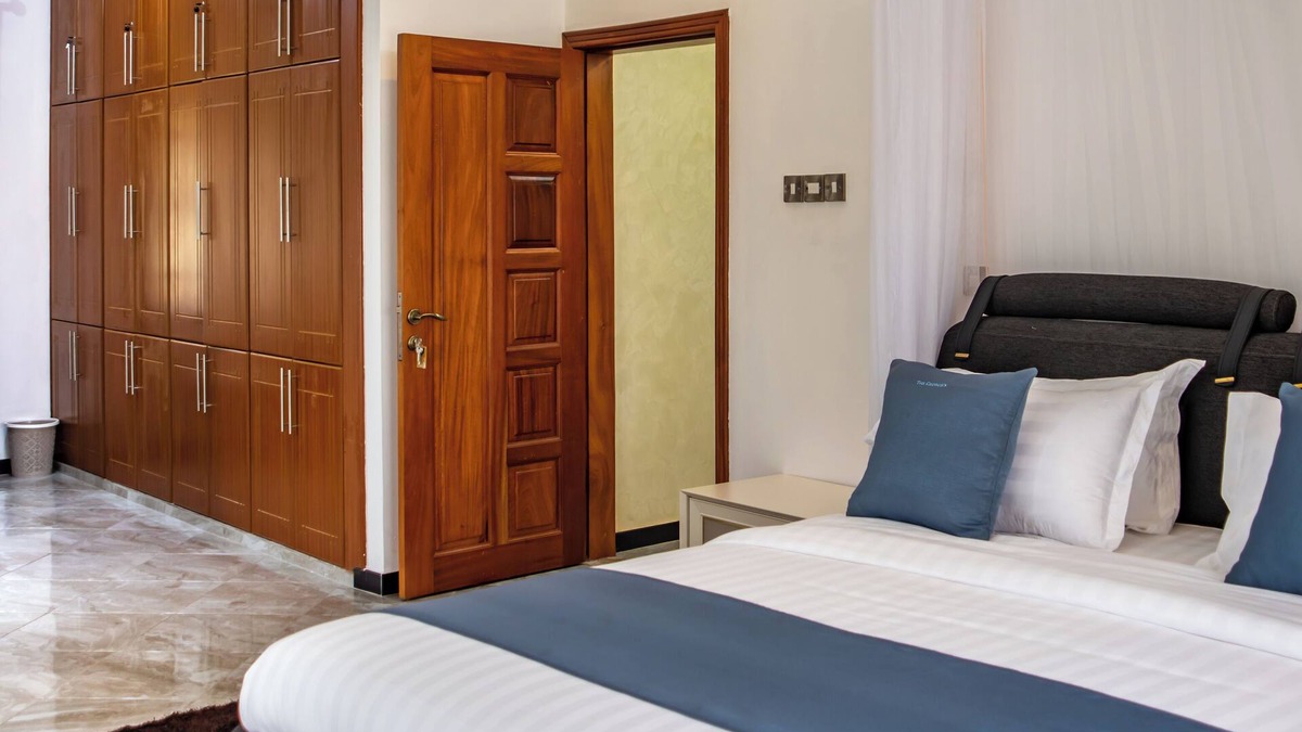 Kabale Bed & Breakfast | The Georges' Residence a luxurious villa providing white glove services.