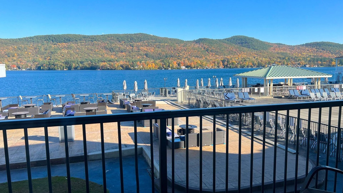 Lake George Hotel | The Georgian Lakeside Resort