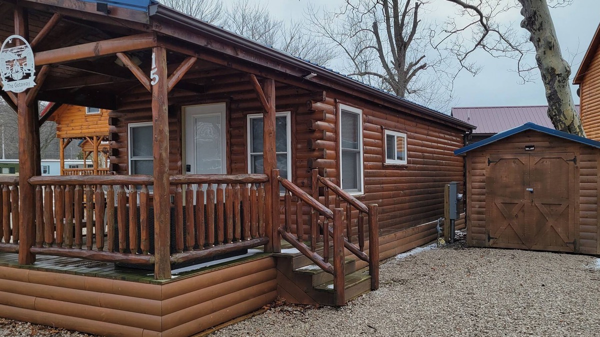 Ashtabula Cabin | The Getaway #15