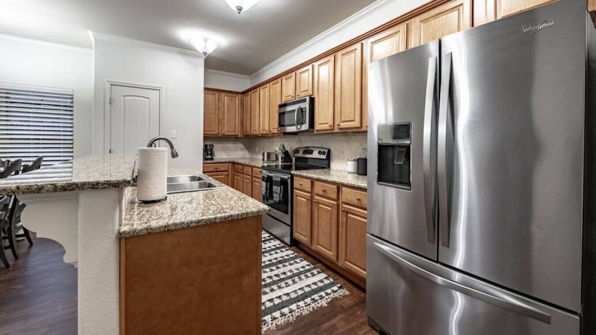 North by Northwest House | The Getaway - 4BR/2BA - Sleeps 9