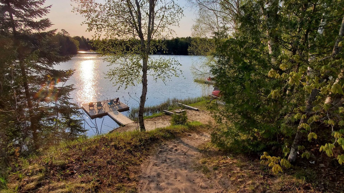 Trent Lakes Cottage | The Getaway on Greens Lake - Relaxing 4 season cottage in the Kawarthas