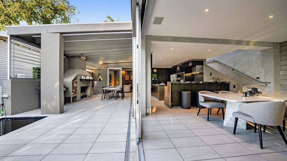 Parnell Apartment | ⭐The Gibraltar House by Homello | Hot Tub, 2x Living Rooms & City Views | 380m²⭐