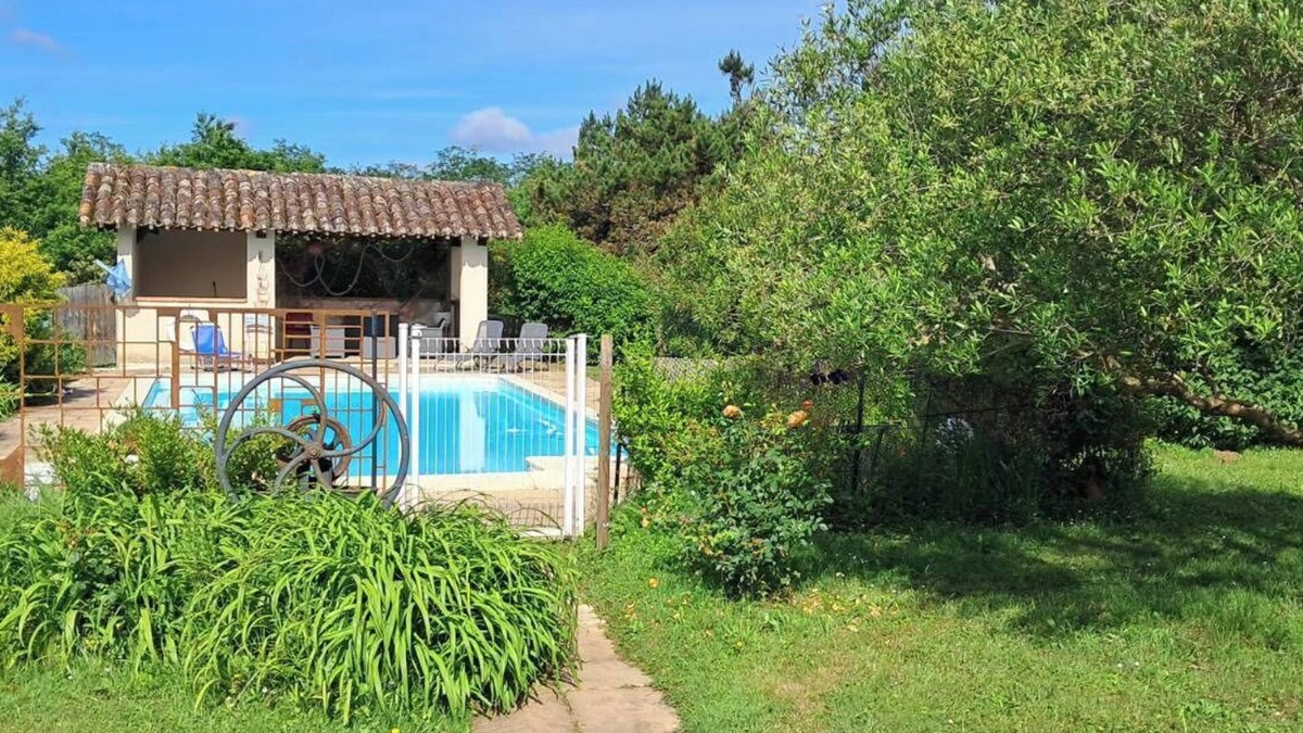 L'Honor-de-Cos House | The Gite de Terras - Pool