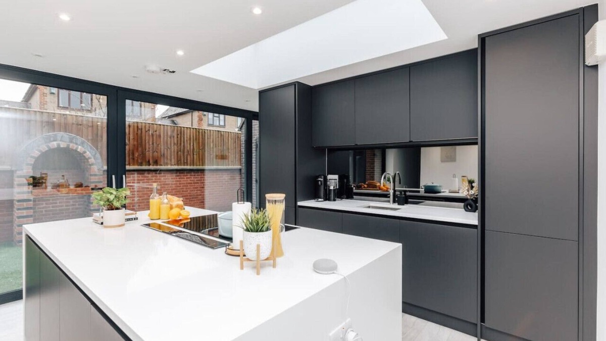 Crowmarsh Gifford House | The Glass House - 3 Bedroom house, Crowmarsh