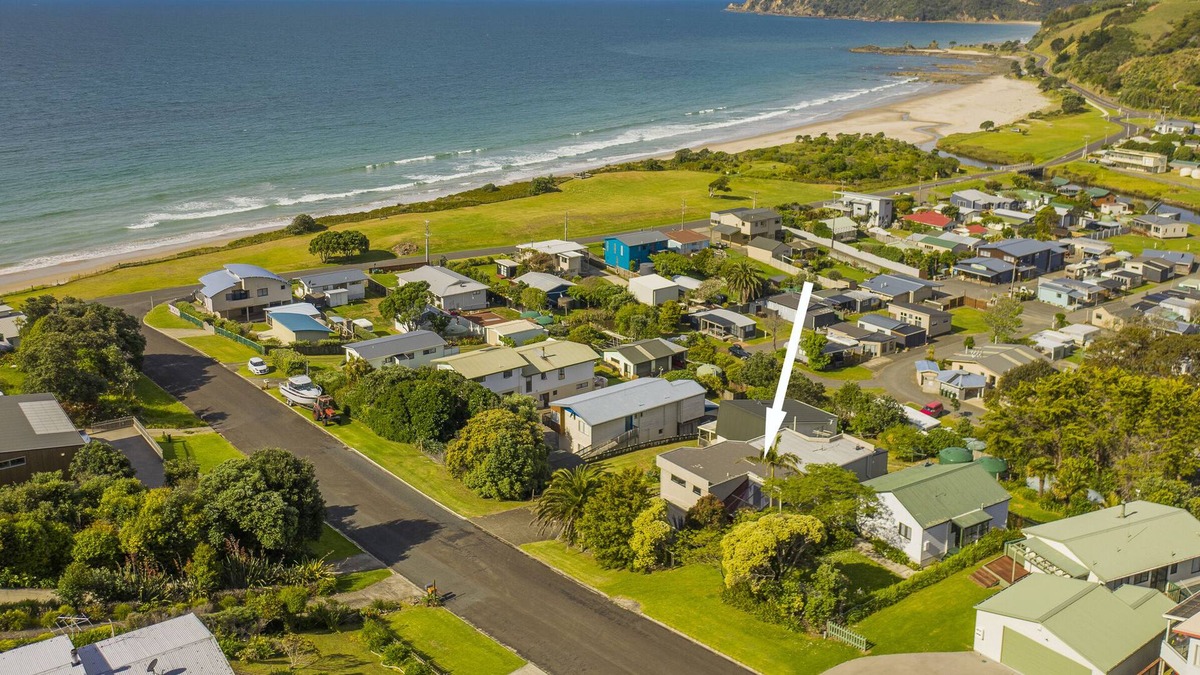 Kuaotunu Cottage | The Glass House - Kuaotunu Holiday Home