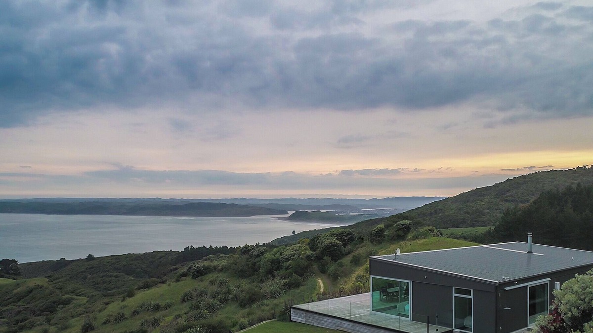 Raglan House | The Glasshouse at Block295 Raglan