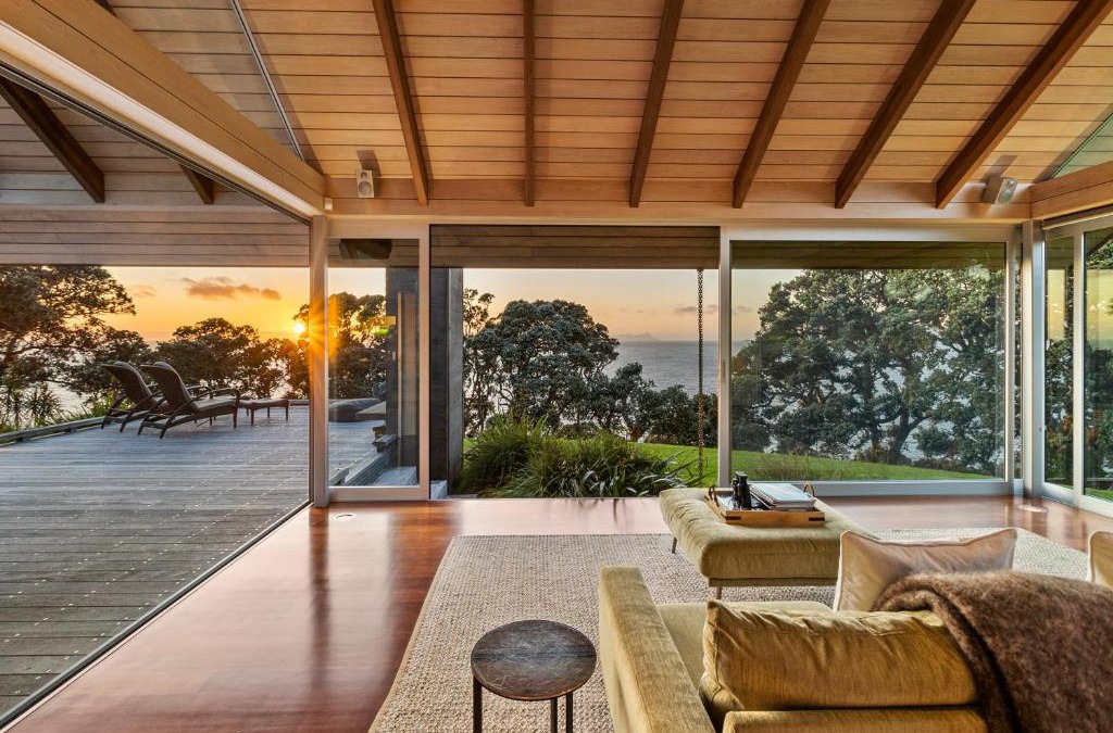 Taiharuru Villa | The Glasshouse