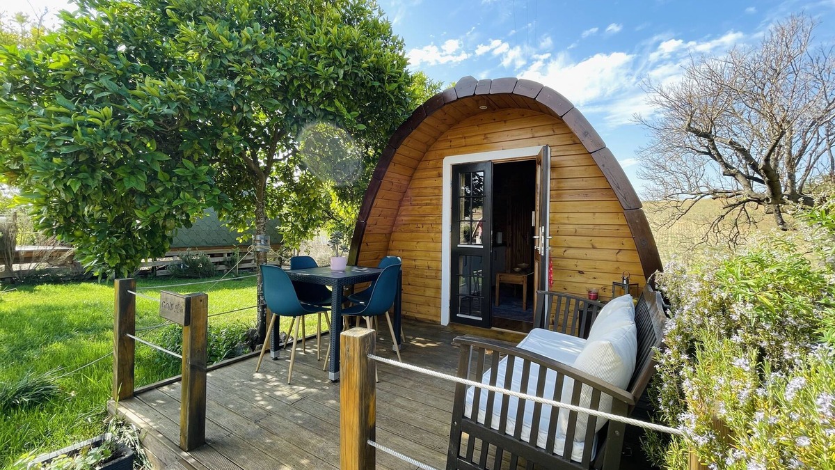 Pedrogao Cabin | The Gold Pod, Relax and Enjoy on a Glamping House