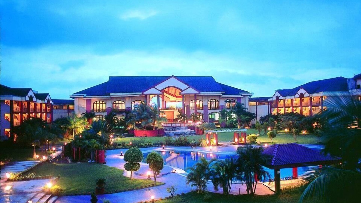 Haldia Hotel | The Golden Retreat
