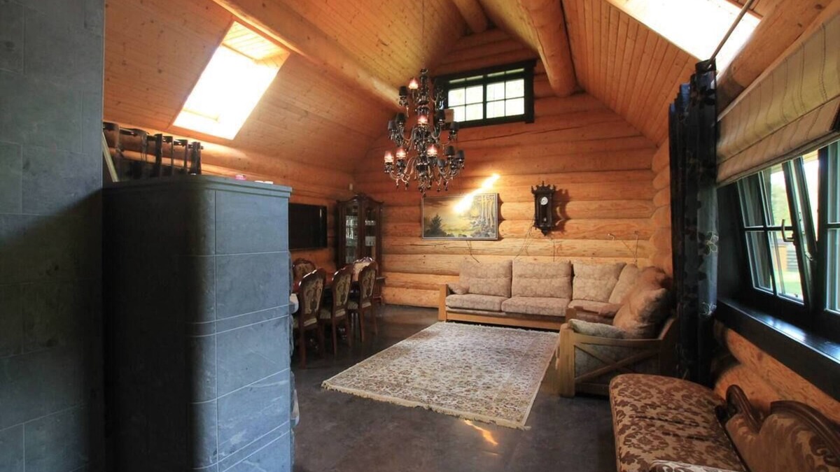Hara House | The gorgeous log house, that brings out the smile!