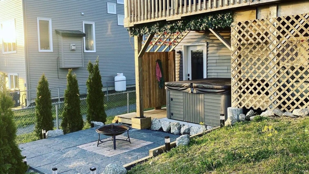 Halifax Apartment | The Governor's Suite - An executive oasis featuring a hot tub, fire pit and BBQ!