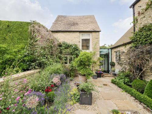 Witney House | The Grain Store