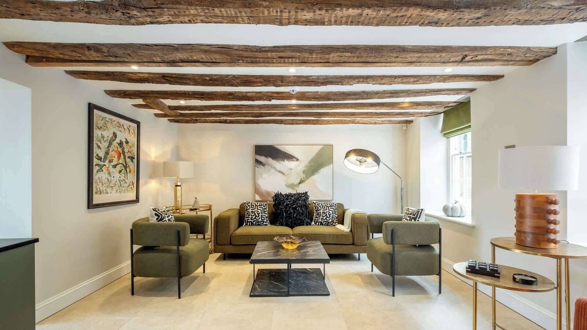 Kelmarsh House | The Granary – Elegant Countryside Retreat