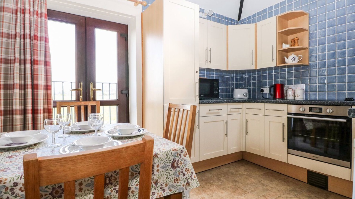 Edburton Cottage | The Granary