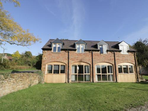 Northend House | The Granary