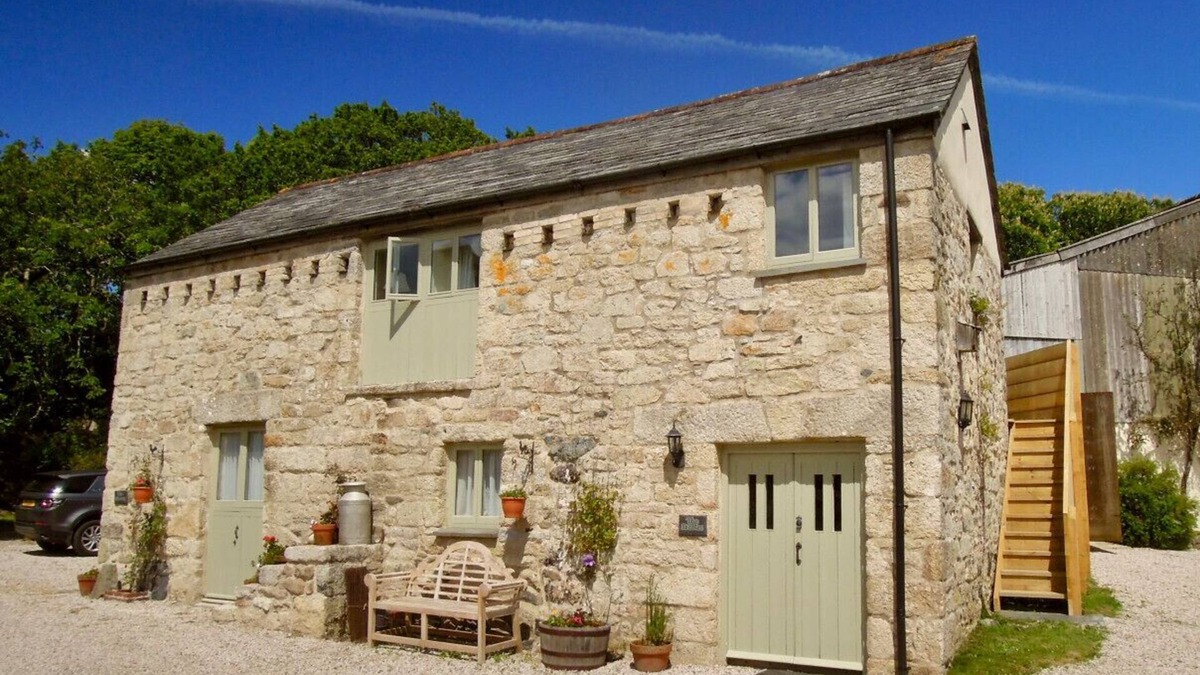 High Street Cottage | The Granary - Lanjeth