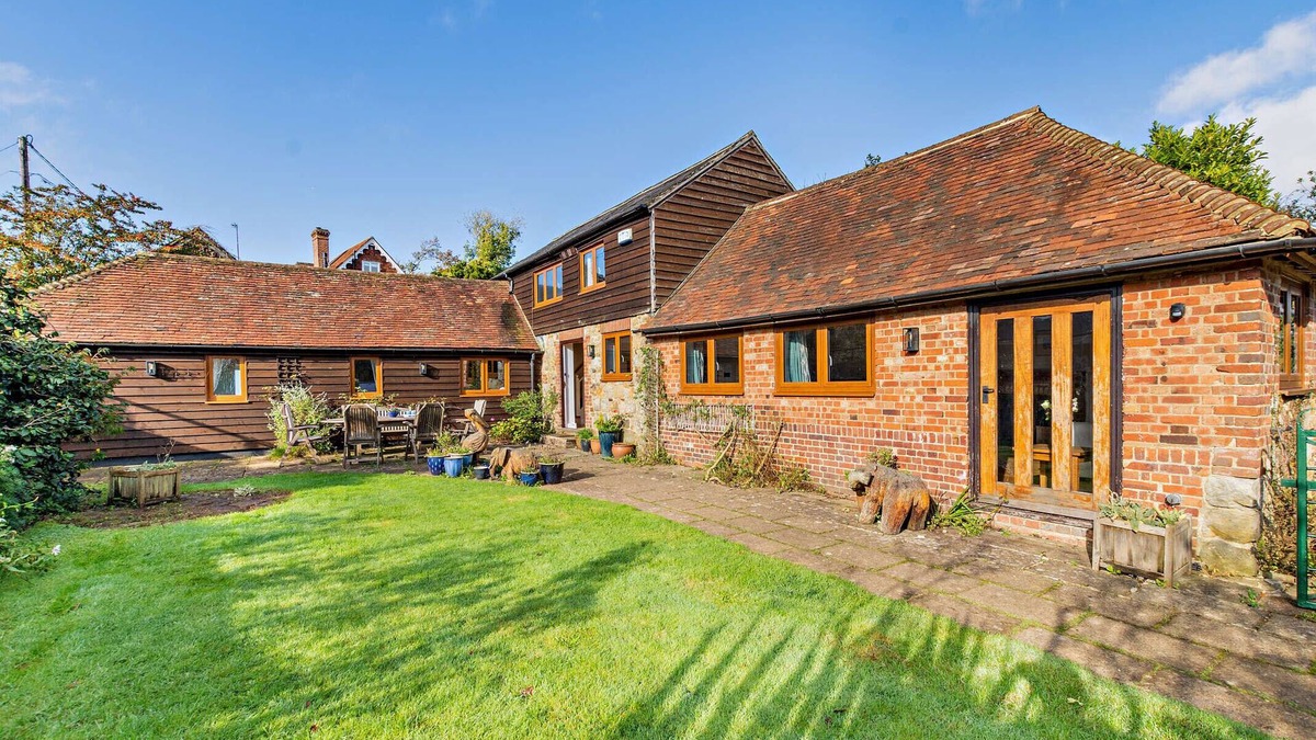 Flimwell House | The Granary - Ticehurst