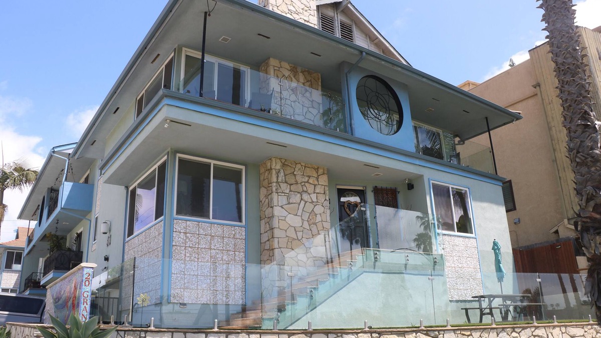 Belmont Heights House | "The Grand".Full Ocean and Catalina Views.4 Bedrooms/4 Bathrooms/2500sqft