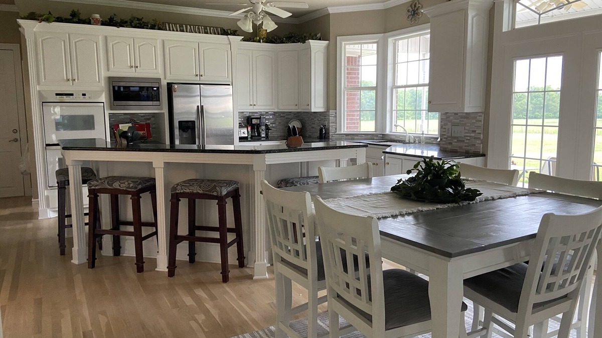 Vinita House | The Grand Getaway
