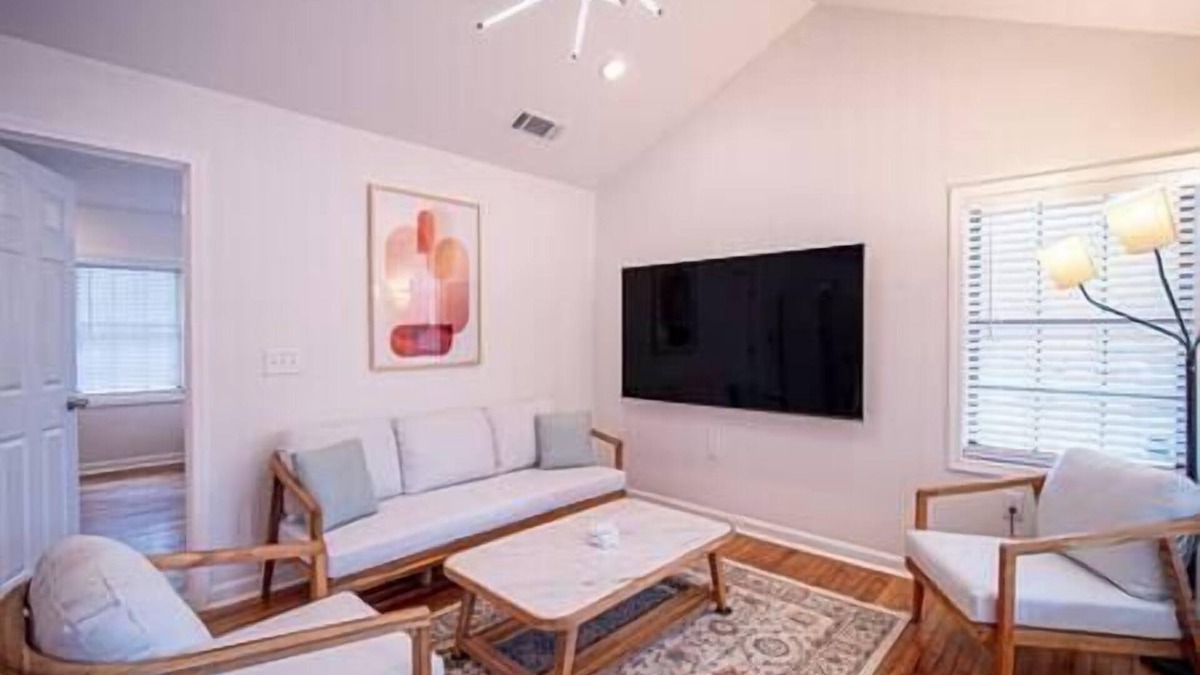 Marietta House | The Grand in Marietta Square