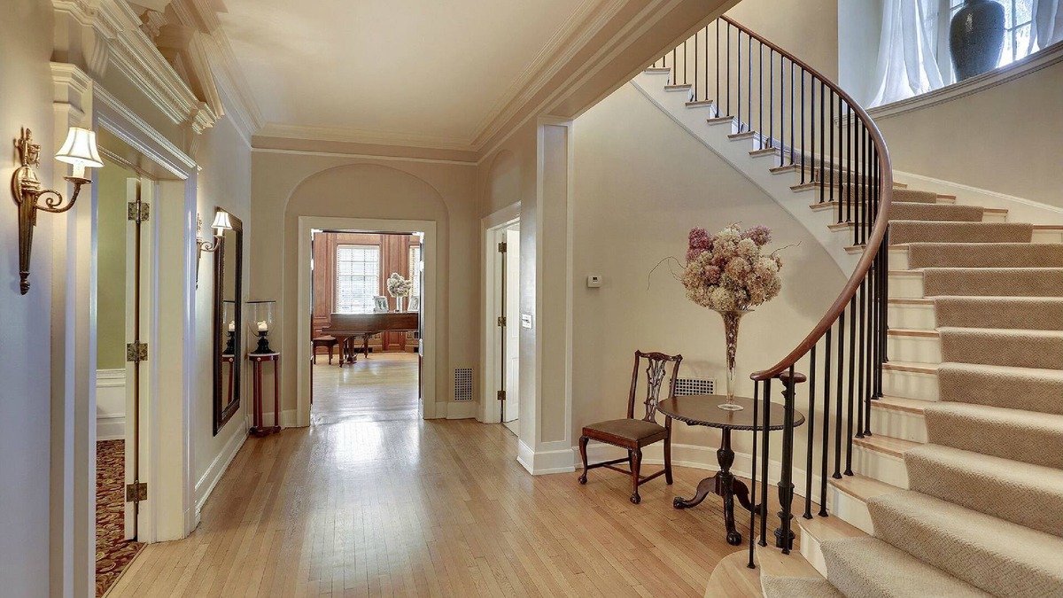 Whittier House | The Grand Mansion on Pillsbury