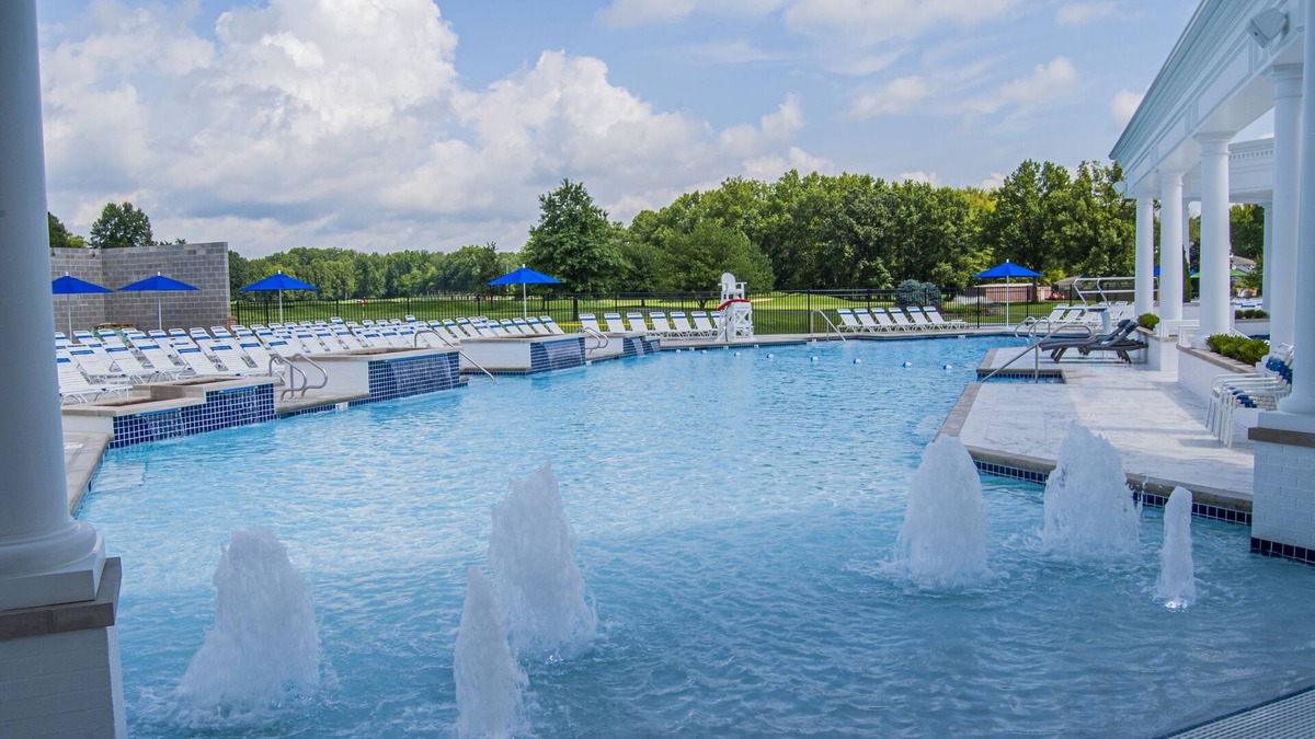 Warren Hotel | The Grand Resort