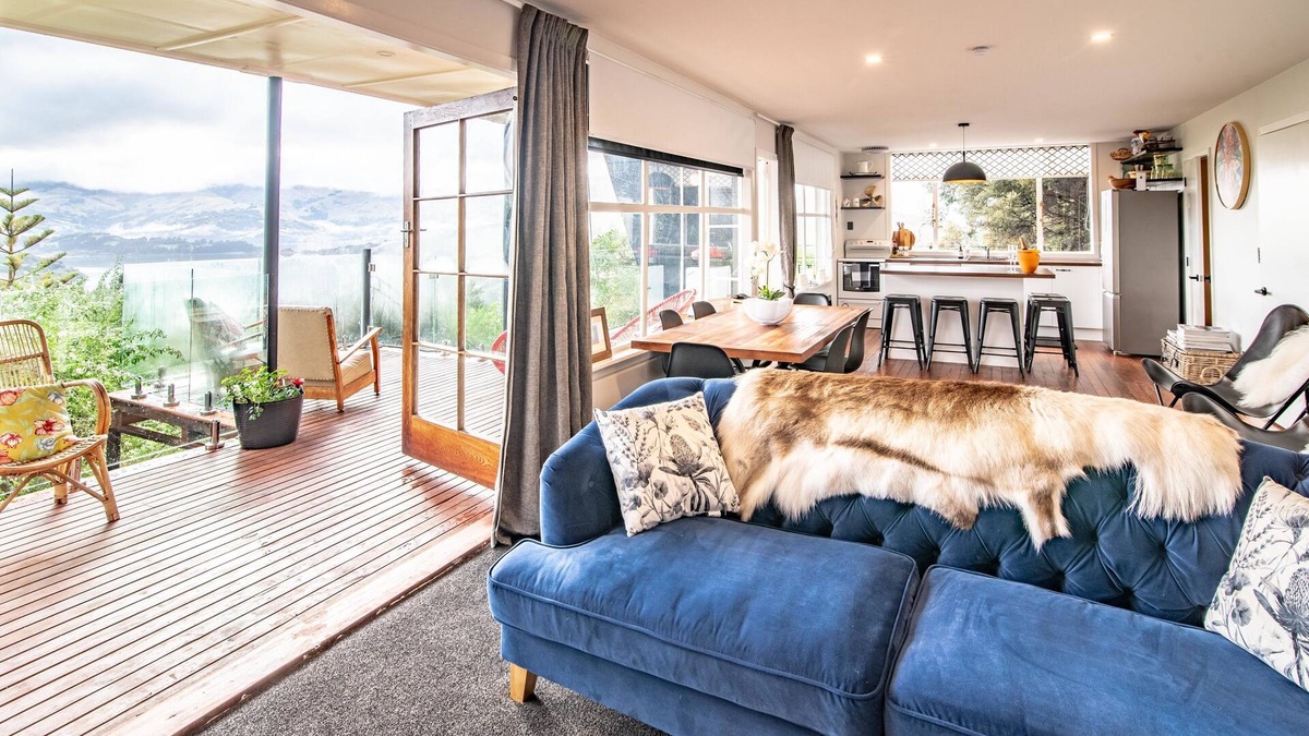 French Farm Cottage | The Grandstand - French Farm Holiday Home